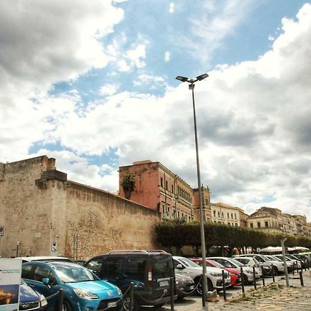 Essentia Rooms- Ortigia Holidays Syracuse Bagian luar foto